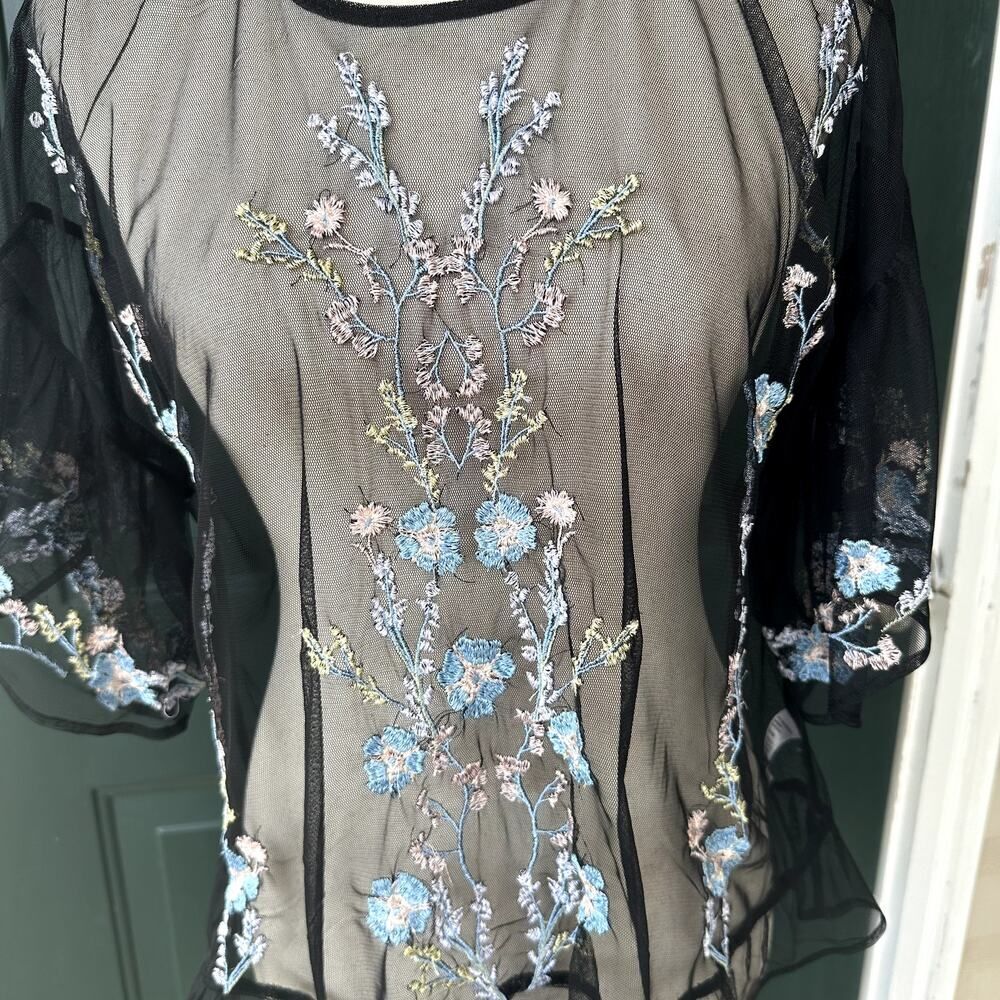 Sheer Black Mesh Ruffle Top Sz M w/ Floral Embroidery Whimsigoth Dark Floral